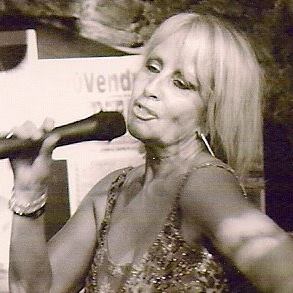 Kathy Arel avec radio Love Stars